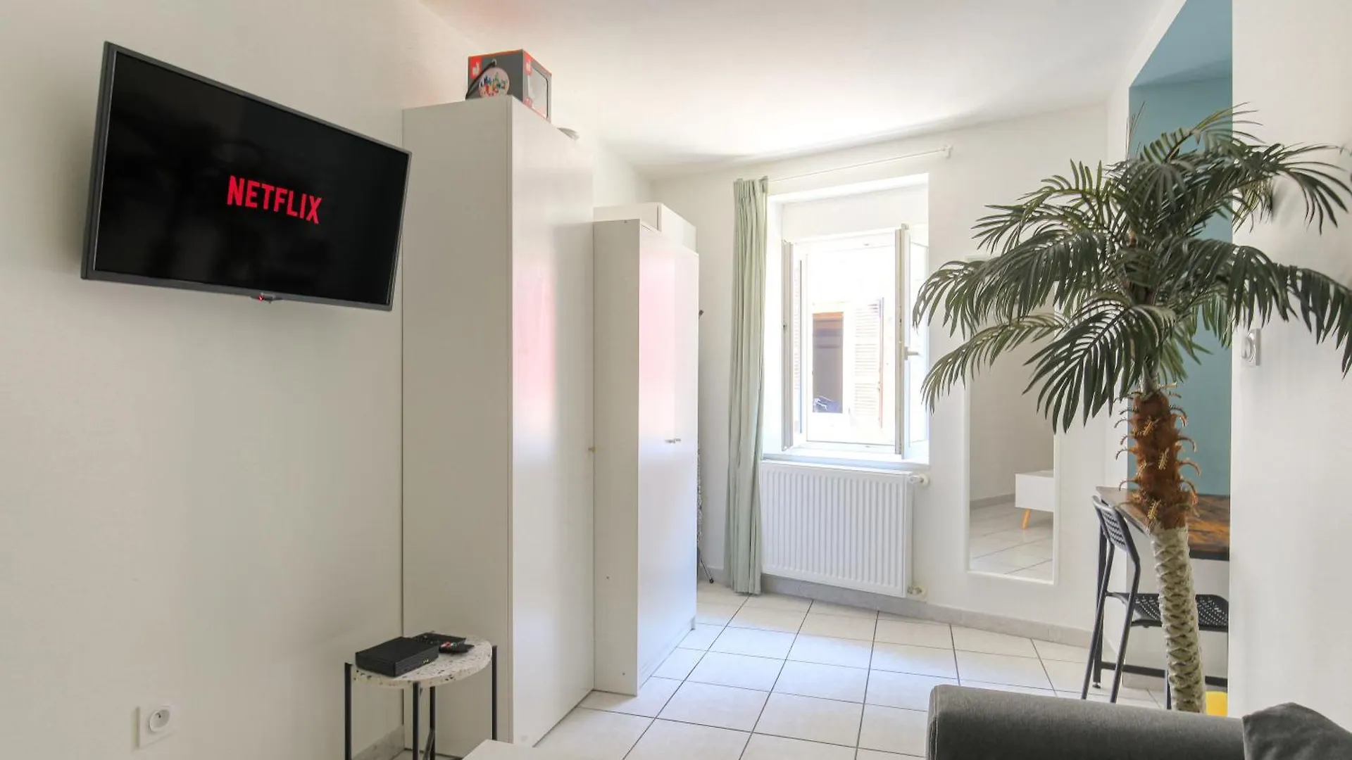 Le Triplex, 2 Chambres, 2 Salles De Bain Lagnieu 0*,