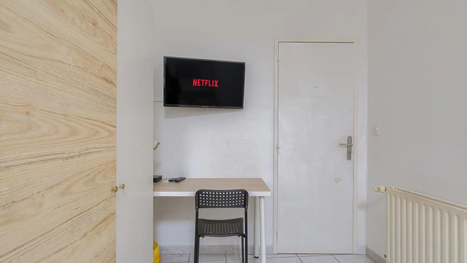 Le Triplex, 2 Chambres, 2 Salles De Bain contacts
